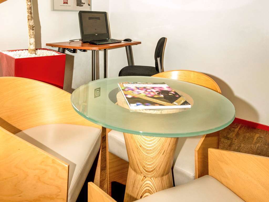 Ibis Reims Tinqueux Hotel Restoran foto